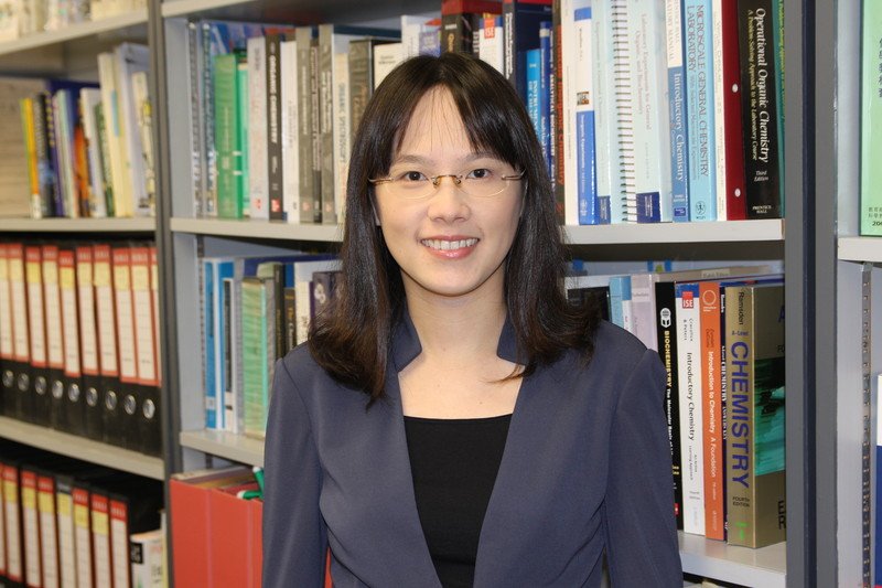 Dr Angela P L Tong of Department of Chemistry