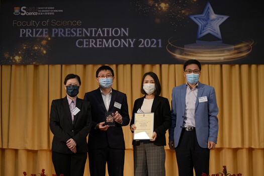 Professor Hongzhe SUN, Dr Hongyan LI and Dr Runming WANG, Department of Chemistry 