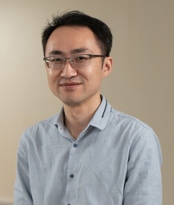 Dr Yufeng WANG