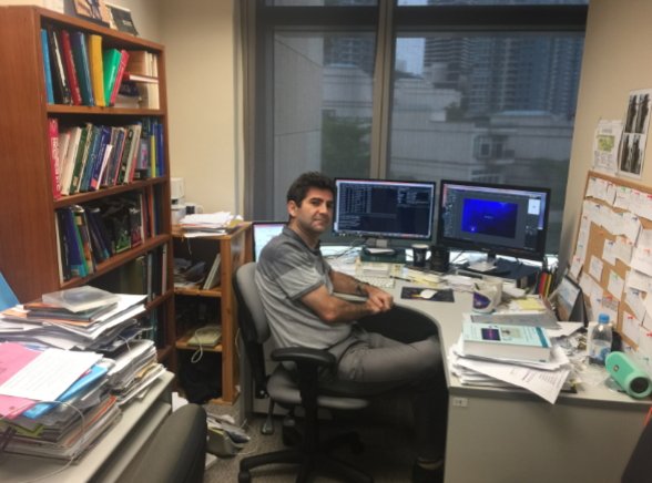 Dr  Pablo  Saz  Parkinson  of  HKU  Physics  Department  and  Laboratory  for  Space  Research  applying   sophisticated machine learning techniques to produce a ranked list of predicted pulsars for FAST to work on.