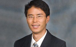 Professor Yin Guosheng conferred the Patrick S C Poon Professorship in Statistics and Actuarial Science