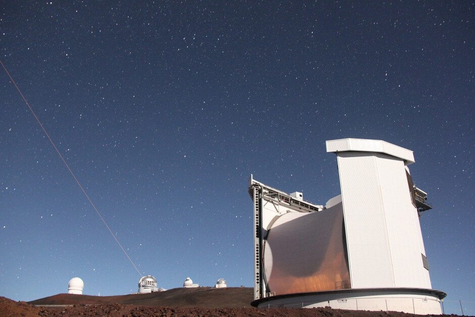 The James Clerk Maxwell Telescope is located on the summit of Hawaii’s Maunakea. Image Credit: William Montgomerie