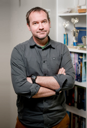 Dr Neil Ryan McKENZIE, Department of Earth Sciences