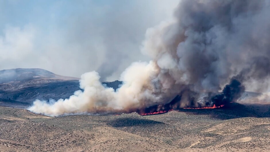 Smoke from human-caused wildfires on the Patagonian steppe are trapped in Antarctic ice. Photo Credit: Kathy Kasic/Brett Kuxhausen, Montana State University