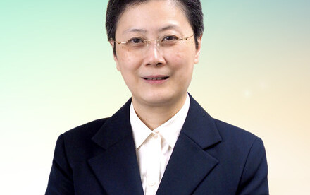 HKU renowned chemist Professor Vivian Wing-Wah YAM Selected as 2021 Pioneer in Energy Research of American Chemical Society (ACS) Publications