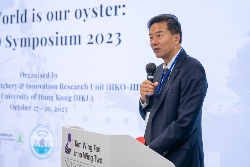 Professor Qiang ZHOU, Dean of HKU Science, recognised the importance of Oyster Aquaculture Alliance (OAA) and unveiled its logo during the WOO-2023.  