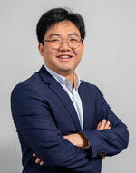 Prof Junzhi Liu