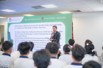 Professor Qiang ZHOU, Dean of Science