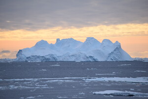 Photos of the Southern Ocean. 