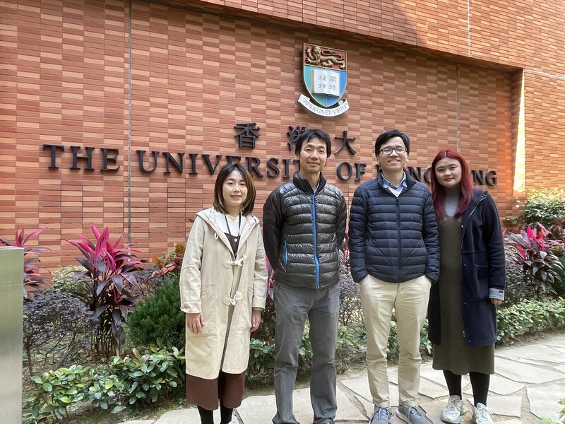 Image 2: A group photo of key members of the research team. From left: PhD student Ms Kun CHEN from the School of Biological Sciences, Faculty of Science, HKU; Professor Ken Hoi Tang MA from the Department of Pathology, LKS Faculty of Medicine, HKU; and Professor Gary Ying Wai CHAN and Postdoctoral Fellow Dr Nannan KONG from the School of Biological Sciences, Faculty of Science, HKU.