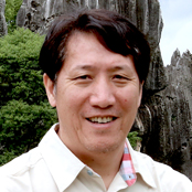 Professor Yiliang LI