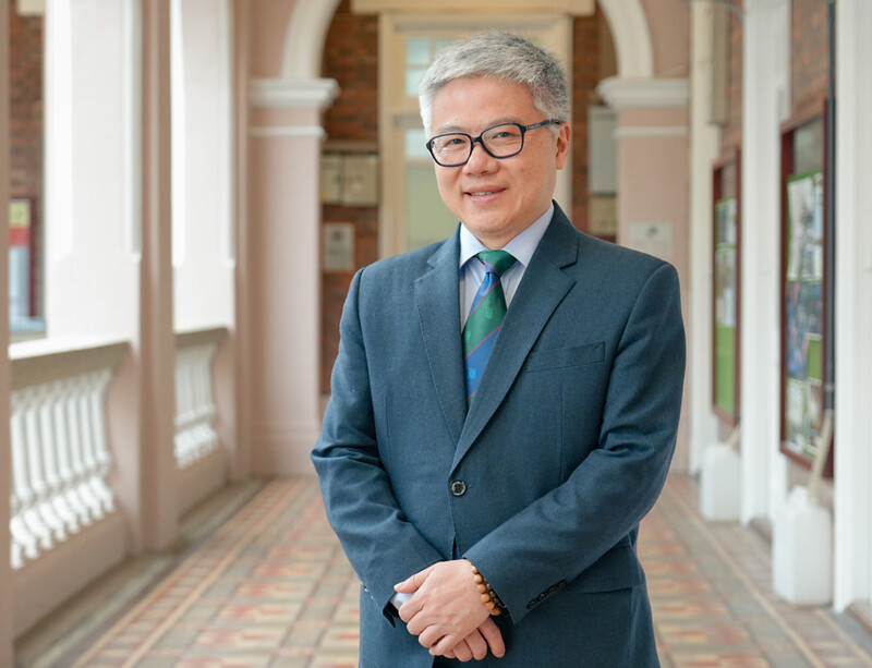 Professor Bảo Châu NGÔ