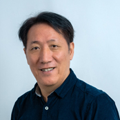 Professor Yiliang LI